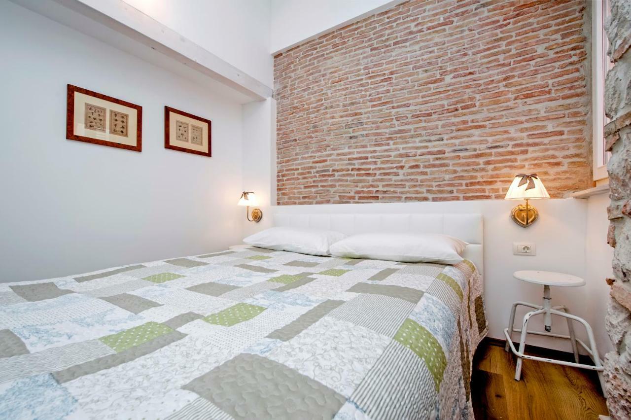 Apartments Casa Roccia Bianca Rovinj Exterior foto