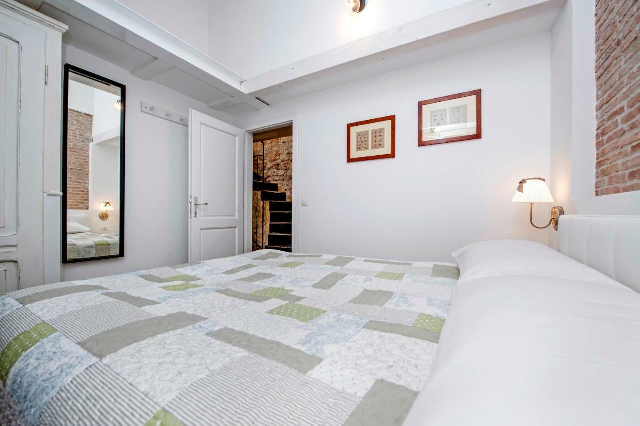 Apartments Casa Roccia Bianca Rovinj Exterior foto