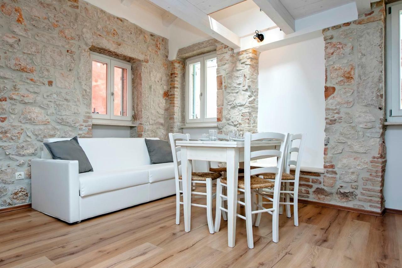 Apartments Casa Roccia Bianca Rovinj Exterior foto