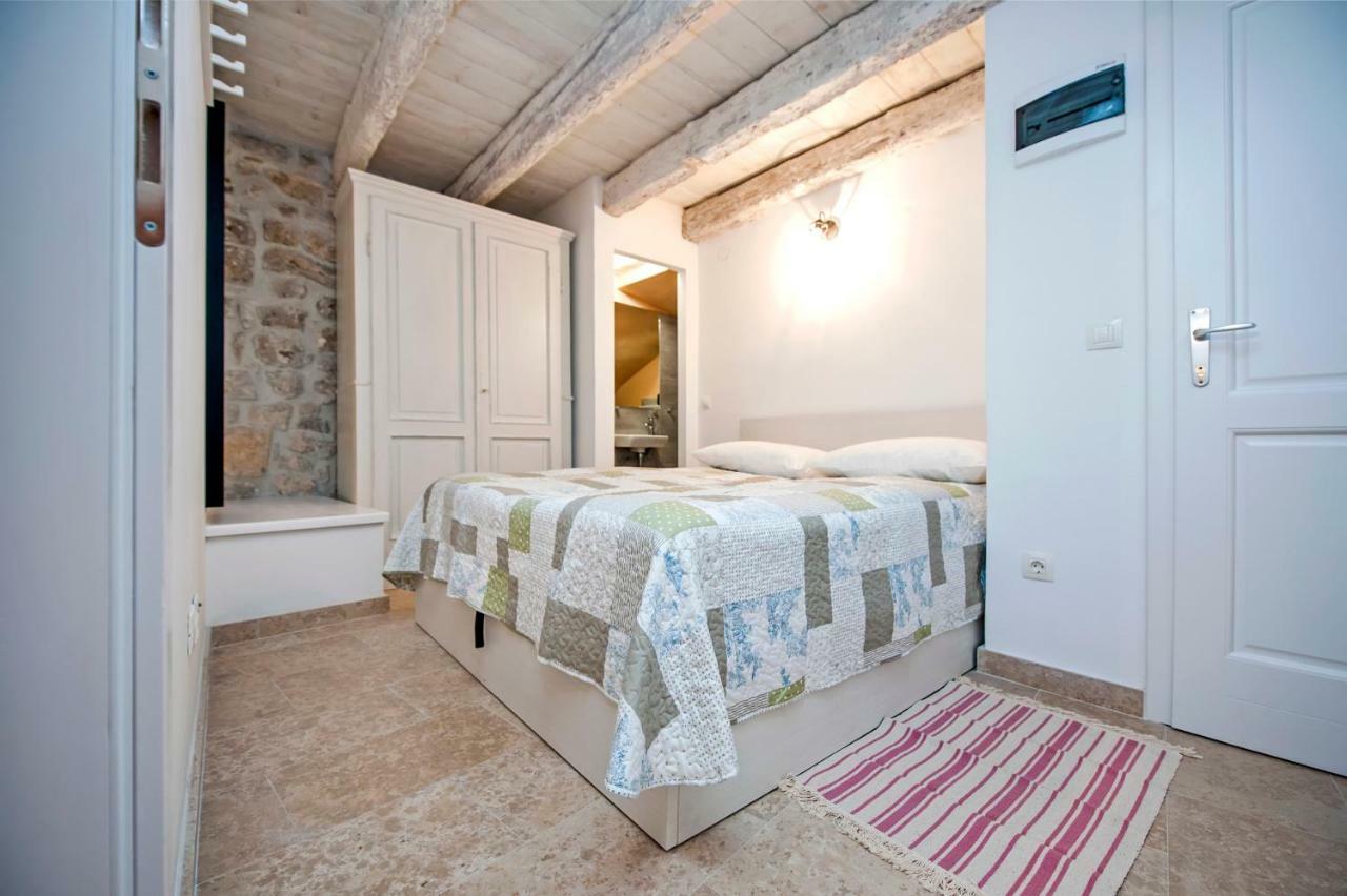 Apartments Casa Roccia Bianca Rovinj Exterior foto